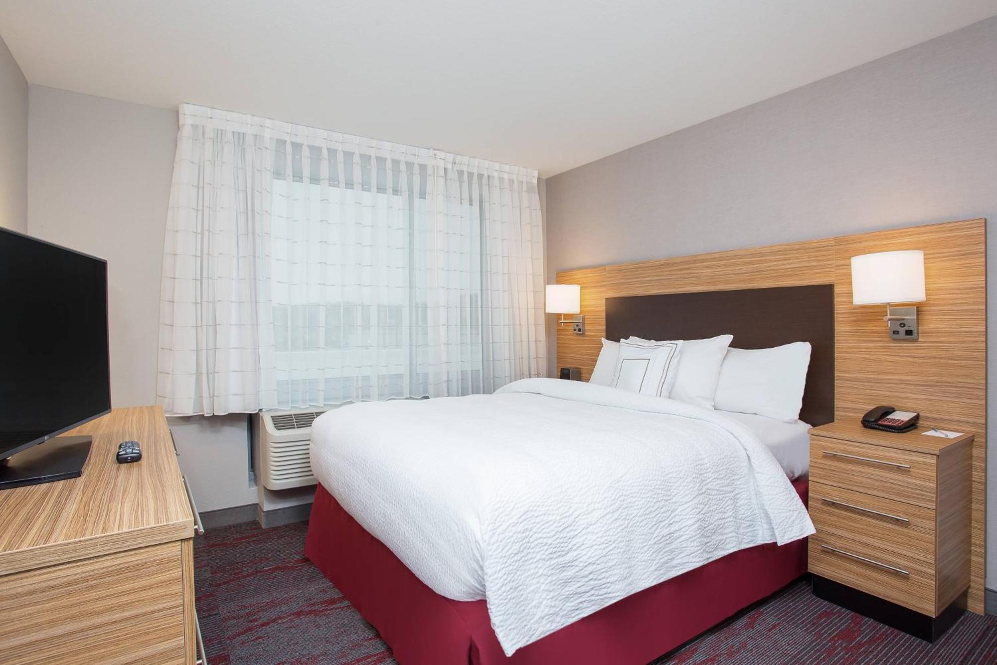 ทาวน์เพลซ สวีท น็อกซ์วิลล์ โอ๊คริดจ์ Hotel ภายนอก รูปภาพ